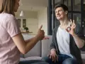 Osoby niesłyszące: Zrozumienie ich świata i wyzwań komunikacyjnych