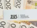 ZUS i banknoty 200 zł. Tabela z nowymi emeryturami może być wkrótce gotowa.