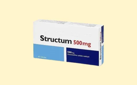 Pudełko leku Structum 500mg z 60 kapsułkami.