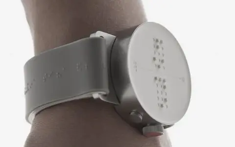 Smartwatch dla niewidomych – nowoczesne funkcje, które zmieniają życie