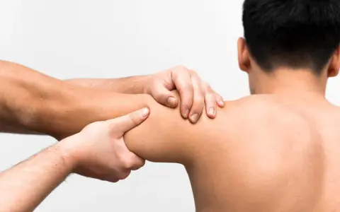 Rehabilitacja barku ile trwa? Poznaj kluczowe czynniki wpływające na czas powrotu do zdrowia
