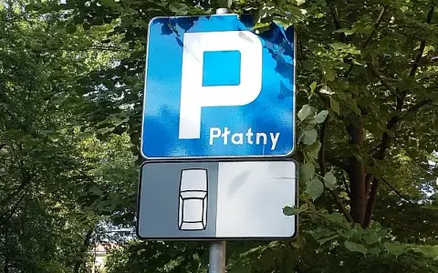 Czy niepełnosprawni płacą za parking w Gdańsku? Sprawdź zasady!