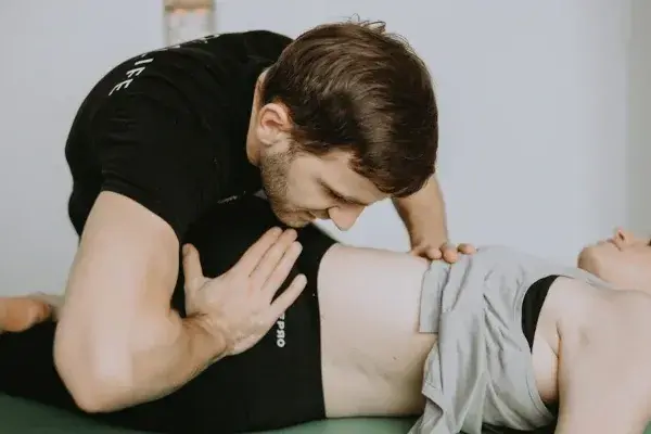 Czy po rehabilitacji może boleć? Oto co musisz wiedzieć o bólu