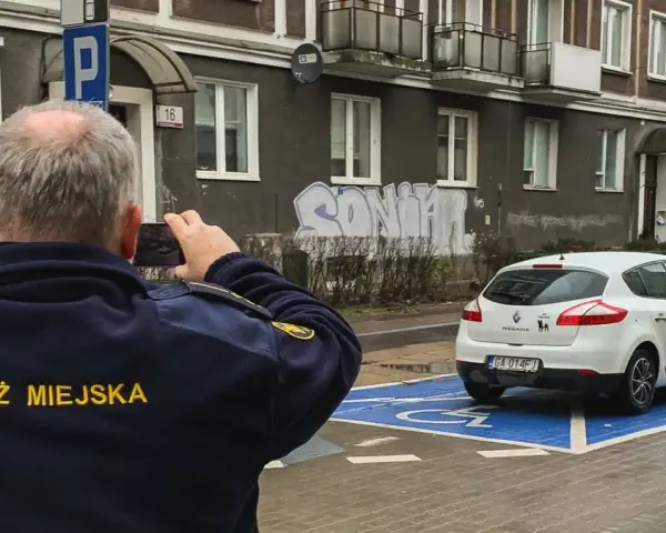 Czy można parkować na kopercie bez osoby niepełnosprawnej? Sprawdź konsekwencje