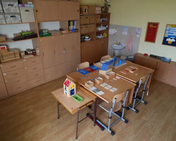 Szkoła dla niewidomych w Rabce: wsparcie i programy dla dzieci