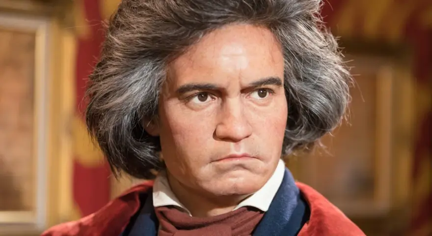 Niesłyszący kompozytor: jak Beethoven tworzył muzykę bez słuchu